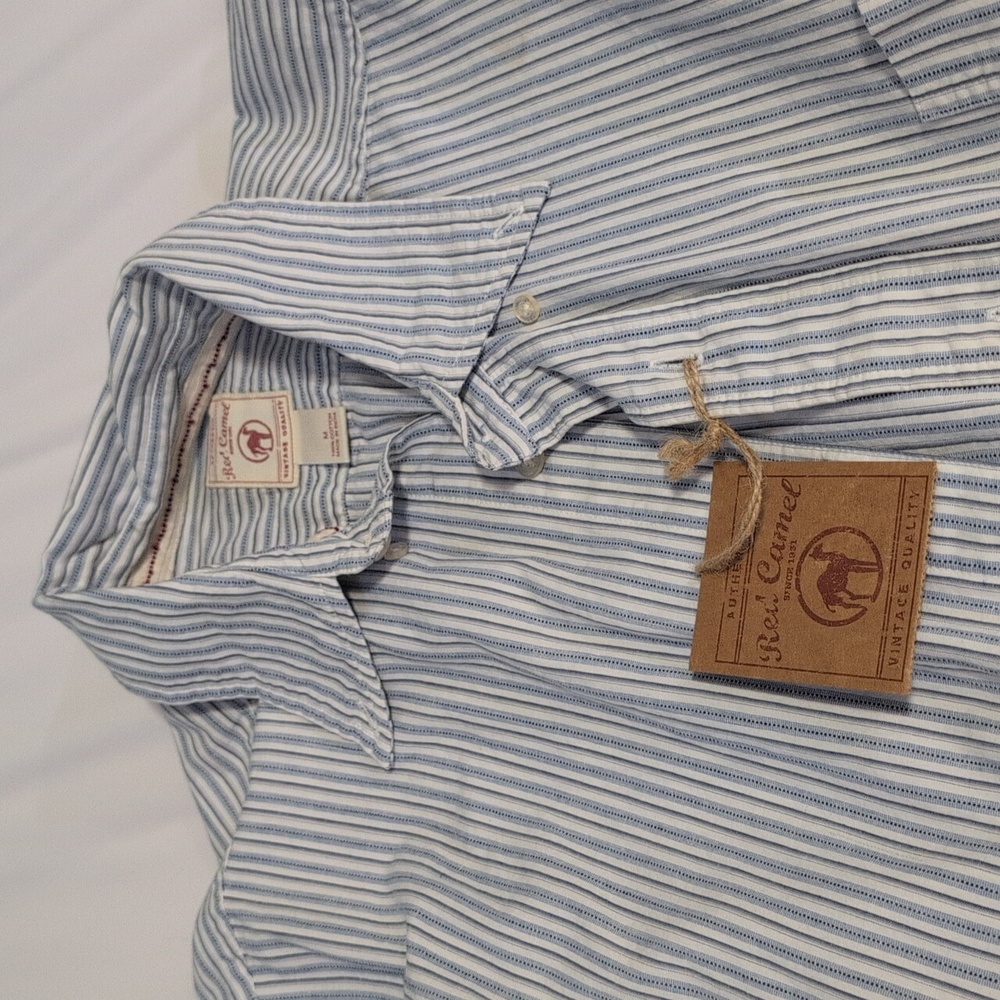 Red Camel Men's button down blue striped shirt Medium new